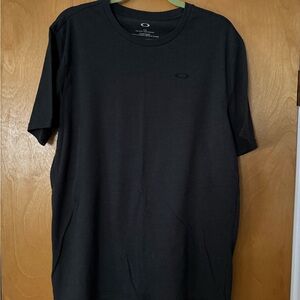Oakley Men's Charcoal Gray T-Shirt